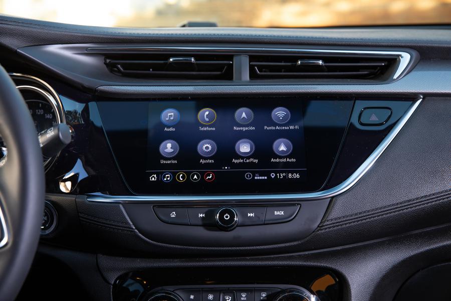 Детали интерьера Buick Encore GX ST 2019 года  (NA) (фото 12 из 13)